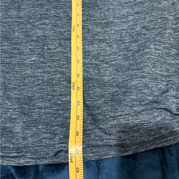 Gray Sleeveless Tank Top - Picture 3 of 5